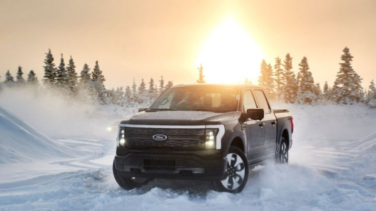 Электрический пикап Ford F-150 Lightning обходится в эксплуатации, как машина с расходом в 3,5 литра топлива на 100 км