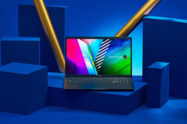 Скидки к «Чёрной пятнице»: лёгкий и компактный ноутбук ASUS VivoBook 15 OLED