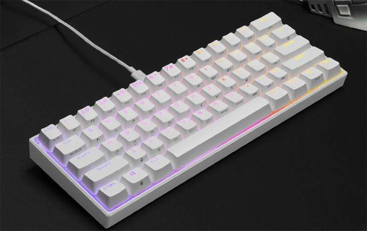Corsair выпустила компактную игровую клавиатуру K65 RGB Mini в белом цвете