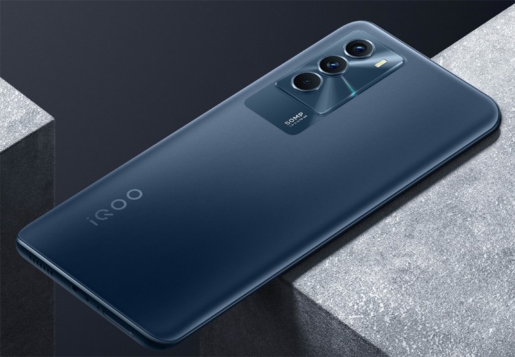 Смартфон Vivo iQOO Neo5 SE предстал на официальных изображениях