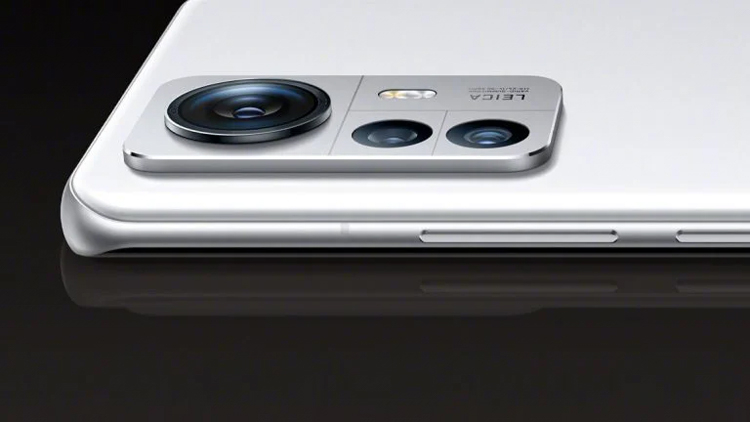 Представлены смартфоны Xiaomi 12S и 12S Pro с чипом Snapdragon 8+ Gen 1 и камерами Leica