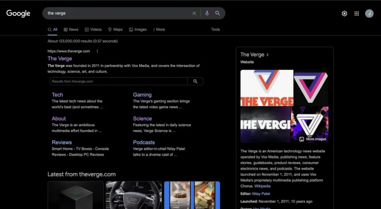 Тёмная тема поисковика Google стала по-настоящему чёрной
