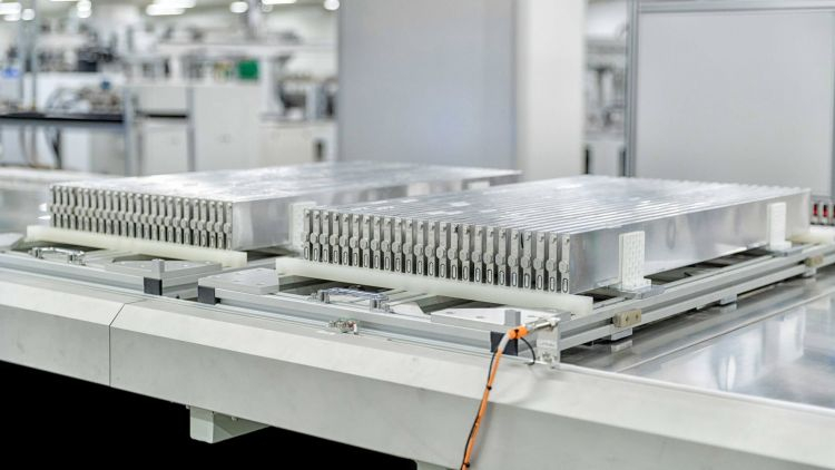 По итогам апреля BYD удалось вырваться на второе место в рейтинге крупнейших поставщиков литиевых аккумуляторов