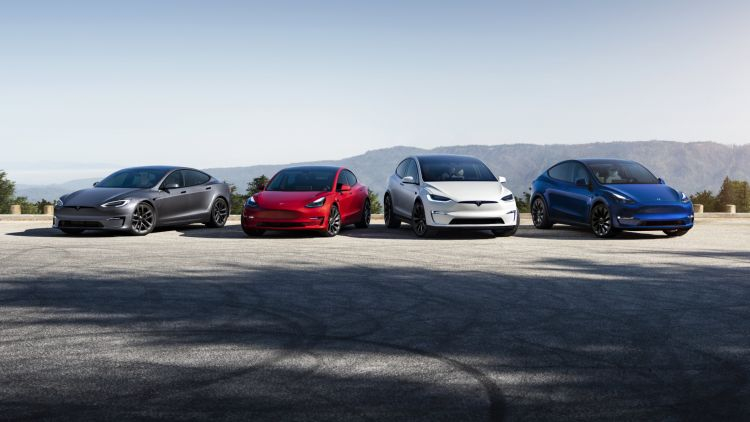 Акционеры Tesla начали уставать от возни Илона Маска с покупкой Twitter — люди теряют деньги
