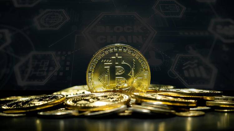 Биткоин и Ethereum приблизились к многомесячным минимумам после заседания Федрезерва США