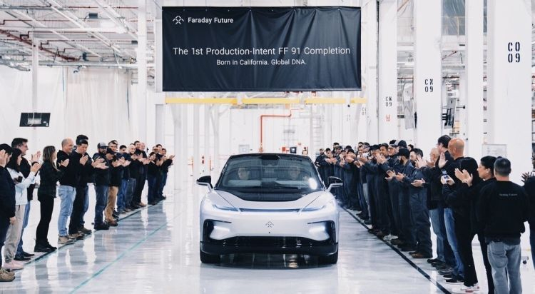 Faraday Future приступила к выпуску предсерийных электромобилей FF 91