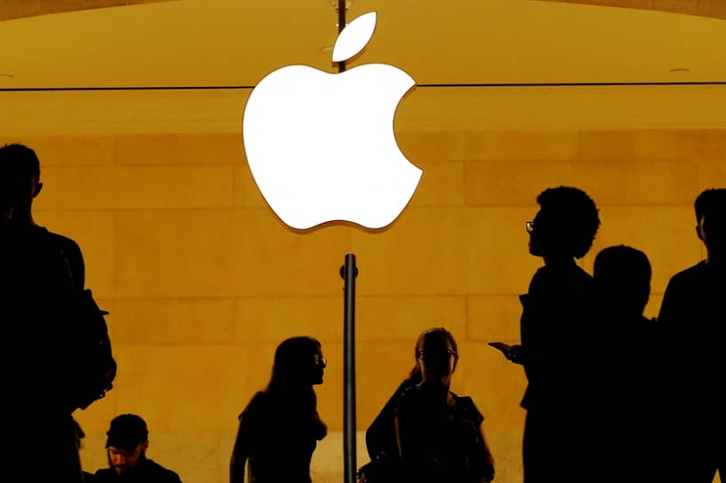 Apple примеряет очки
