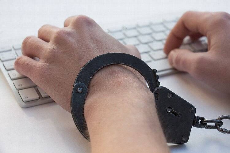 Арестован оператор крупнейшего в истории ботнета для DDoS-атак. Им оказался 22-летний зумер