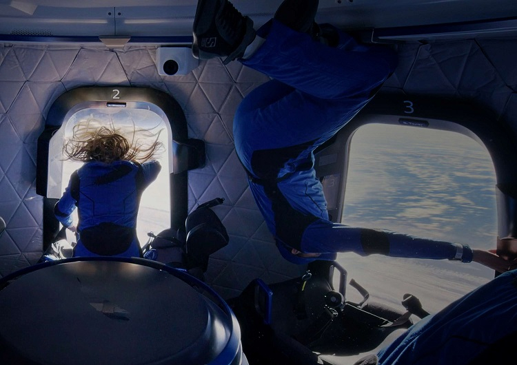 Blue Origin намерена построить больше ракет из-за высокого спроса на космический туризм