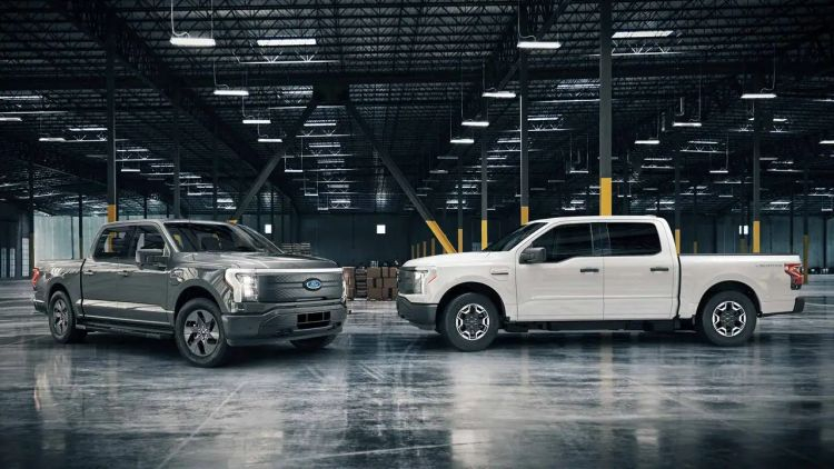 Ford не собирается отделять бизнес, связанный с электромобилями или ДВС
