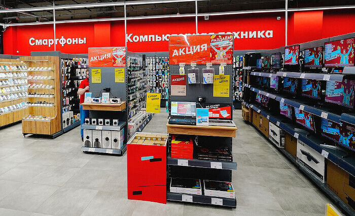 Цены на ПК и смартфоны в России с начала года взлетели на 15%. Подешевели только макбуки