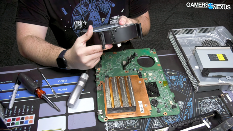 Видео: 40 Гбайт памяти GDDR6 и другие особенности девкита Xbox Series X
