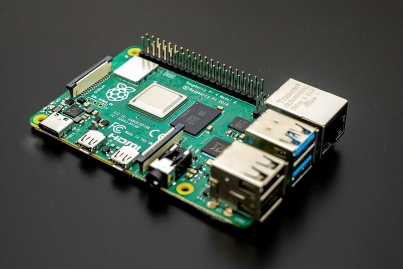 Дно близко. Из-за мирового кризиса ОЗУ главный производитель одноплатных ПК вернул к жизни древнюю модель и продает ее втридорога