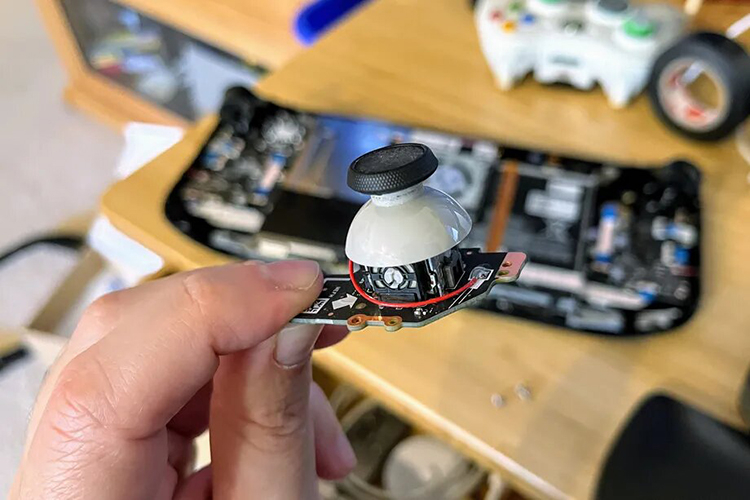 iFixit будет продавать почти все компоненты Steam Deck — это упростит ремонт консоли