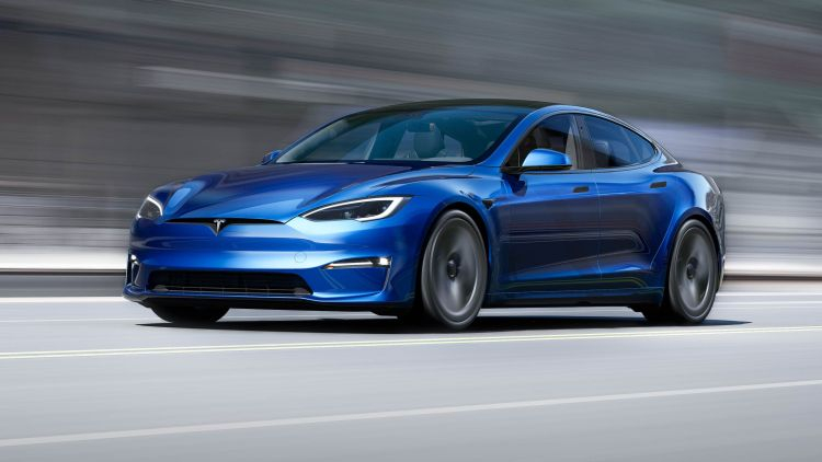 Илон Маск пообещал вернуться к снижению цен на Tesla, если инфляция успокоится