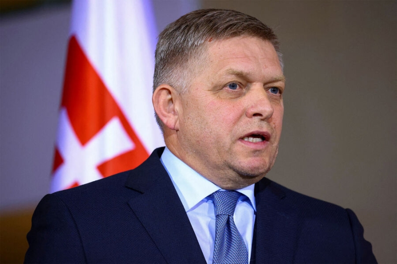Фицо назвал вздором версию о подрыве «Северных потоков» украинскими водолазами