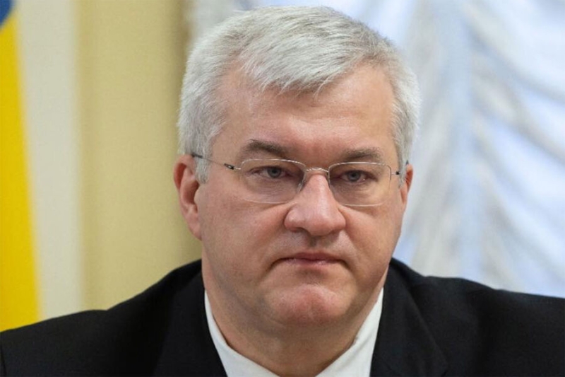 Глава МИД Украины призвал уронить цены на российскую нефть