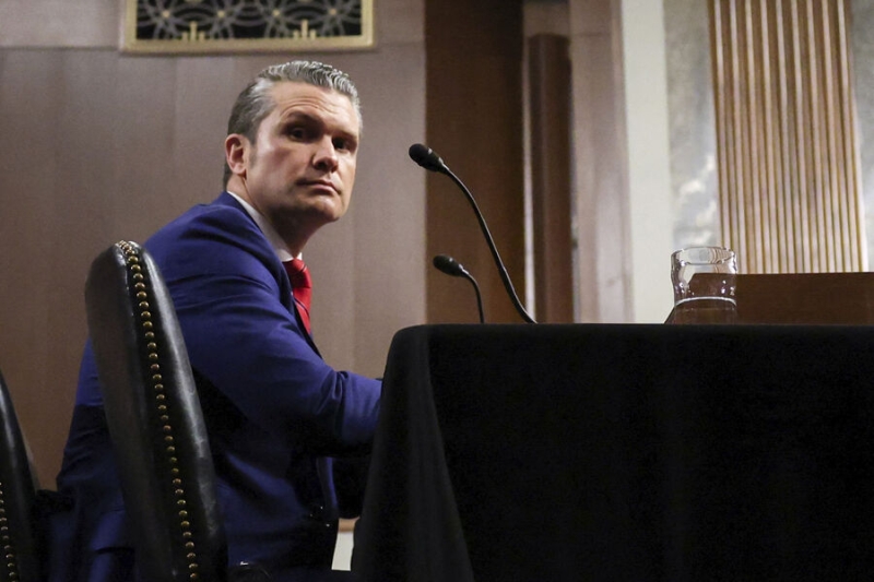 Глава Пентагона заявил о заинтересованности США в мире на Украине