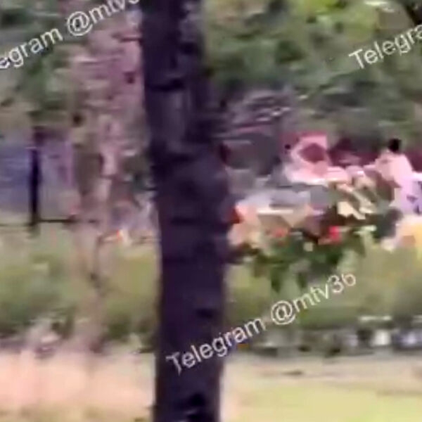 Голые воронежанки катались на авто, и это попало на видео