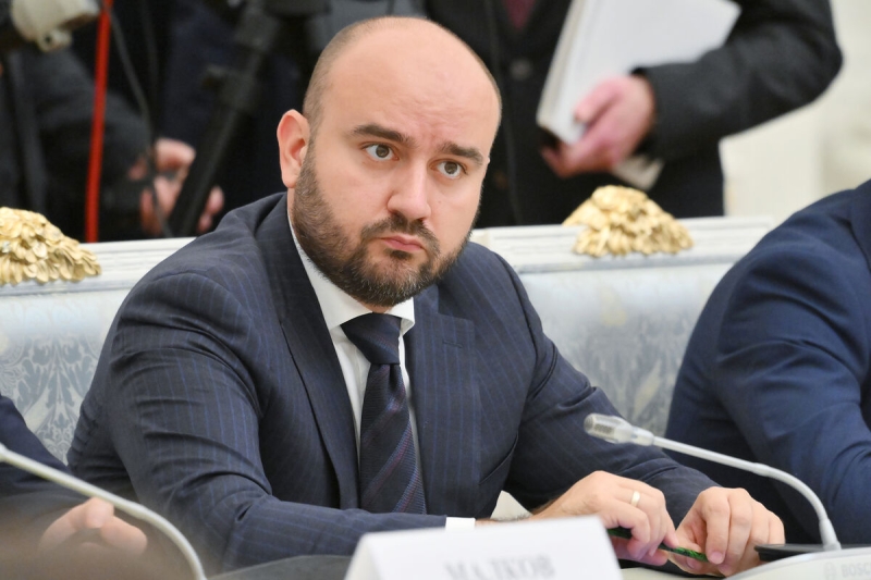 Губернатор Федорищев призвал «Крылья» подать жалобу на судейство после разгрома от «Краснодара»