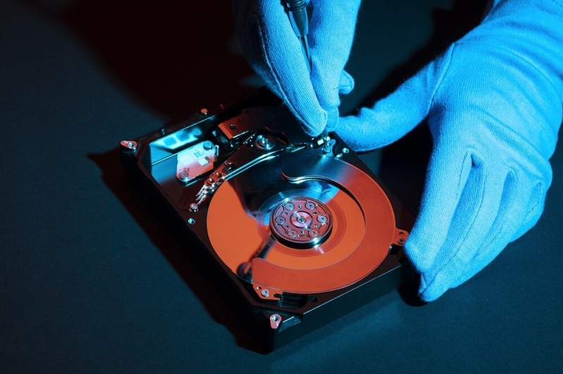 HDD крупнейших производителей не выдерживают реальных условий эксплуатации и ломаются. Исследование показало, какие хуже всех