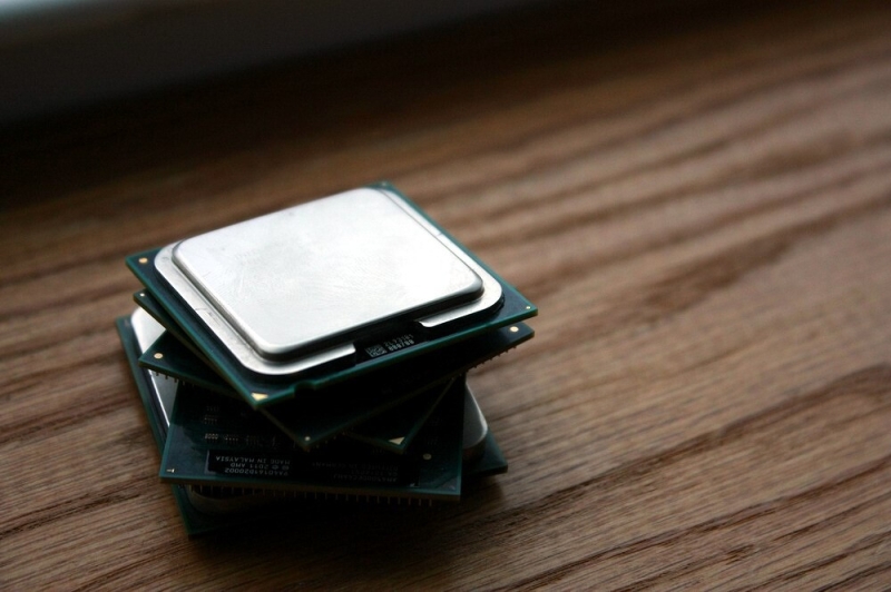 Intel и AMD пора на свалку истории. Вот-вот появятся невероятно дешевые ноутбуки на быстрых и «холодных» процессорах ARM