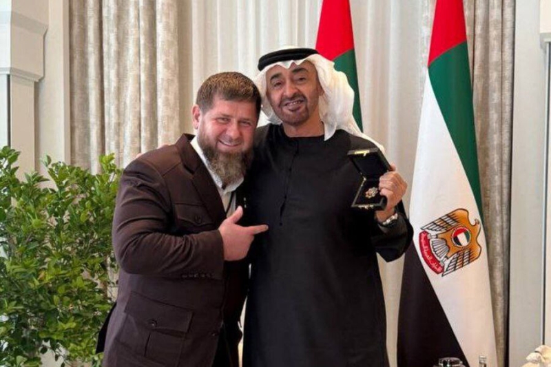 Кадыров и президент ОАЭ обсудили сотрудничество на встрече в Абу-Даби