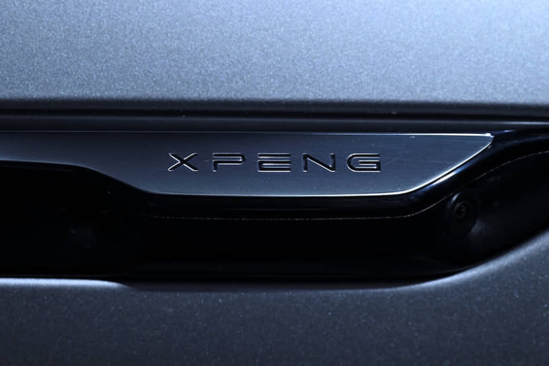 Китайская Xpeng вложит почти $14 млрд в производство человекоподобных роботов
