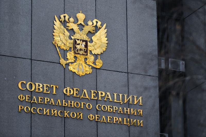Комитет СФ поддержал закон об освобождении врачей от наказания по статье УК
