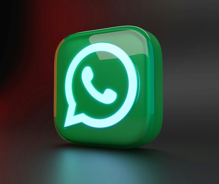 Любимейший мессенджер россиян испещрен дырами. WhatsApp* тайно загружает и запускает вредоносное ПО