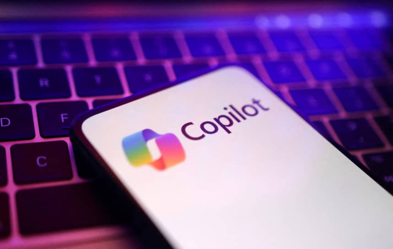 Microsoft добавила в ИИ Copilot поддержку голоса и размышлений