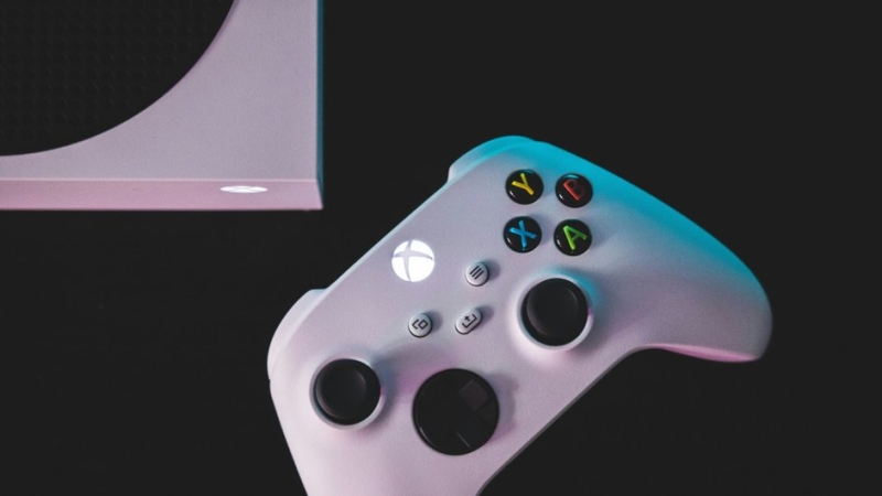 Microsoft начала снижать цены на игры из-за массового недовольства геймеров