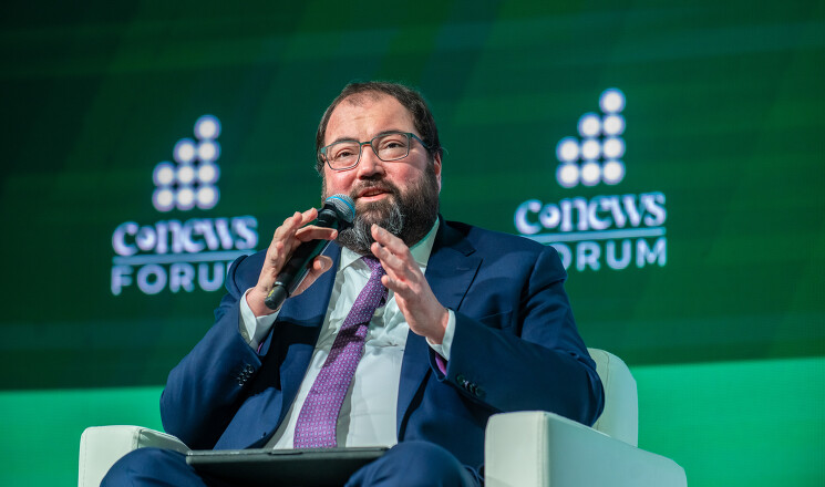 Минцифры отметило наградой главного редактора CNews