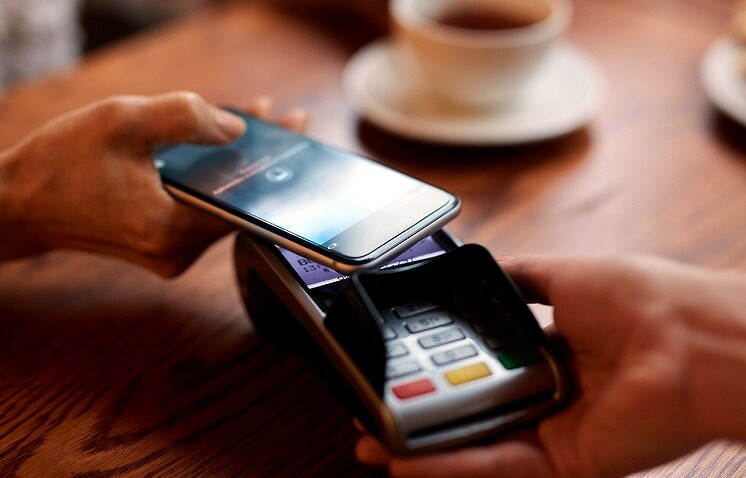 Можете не возвращаться. В России создан суверенный аналог Apple Pay и Google Pay без NFC. Засилье QR-кодов отменяется