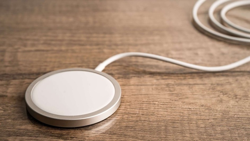 Зарядка типа MagSafe