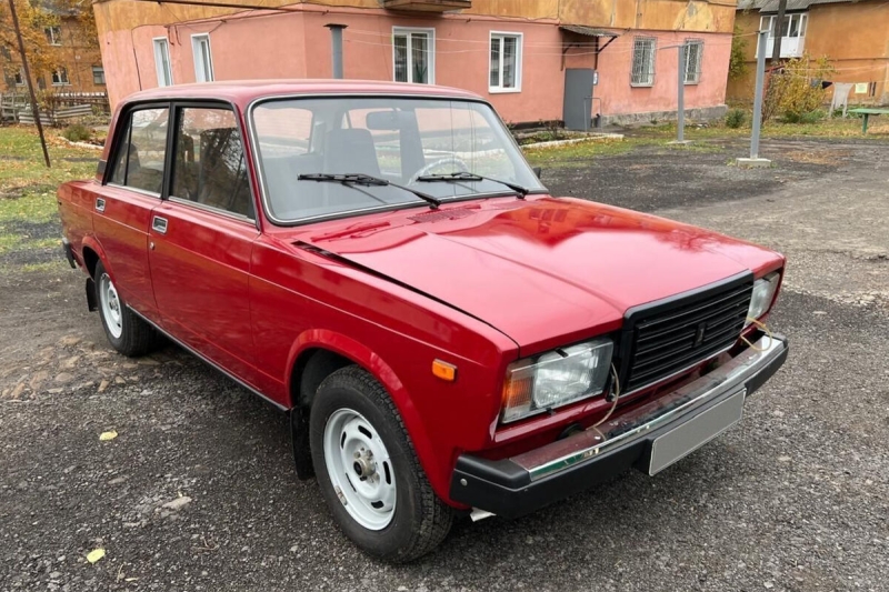 Названы 10 самых популярных автомобилей с пробегом в России