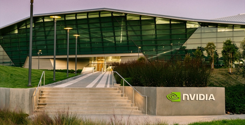 Nvidia возобновила производство чипов H200 для китайского рынка