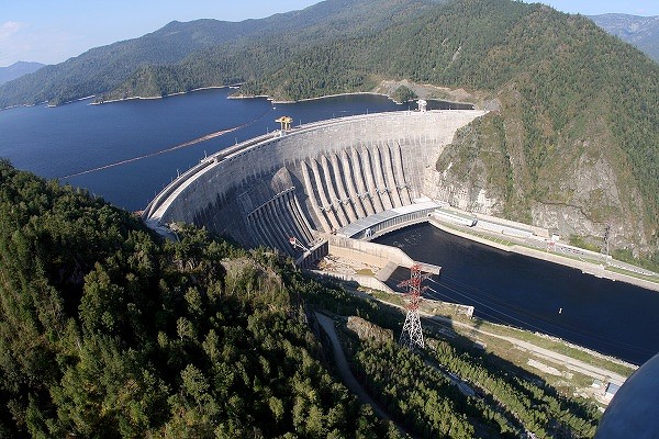 Одна из крупнейших в мире гидрогенерирующих компаний отдает на аутсорсинг свою «умную» систему учета электроэнергии
