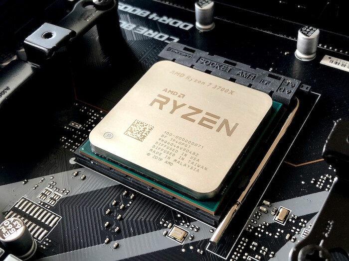 Оказывается, это заразно. AMD начала массово выпускать древние процессоры под видом новейших. Пример подала Intel