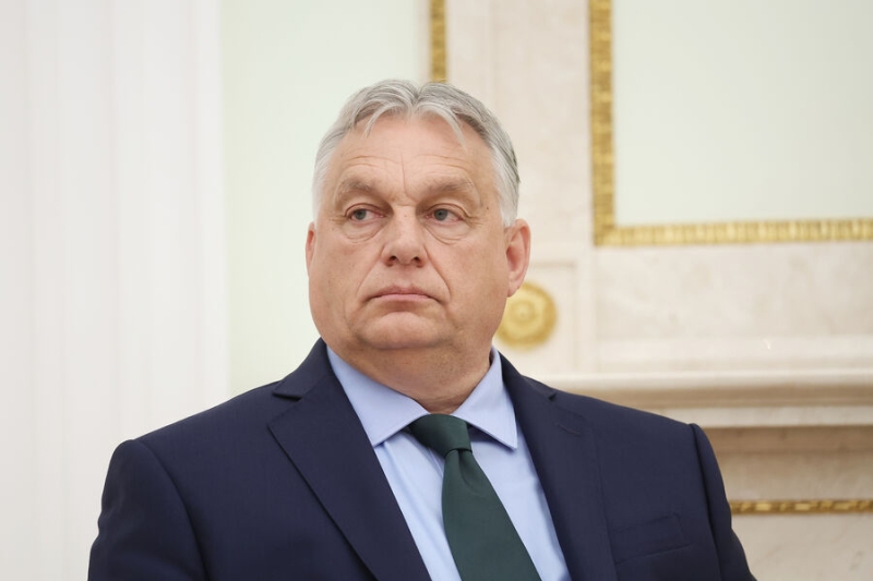 Орбан призвал к скорейшему миру на Украине после событий в Закарпатье