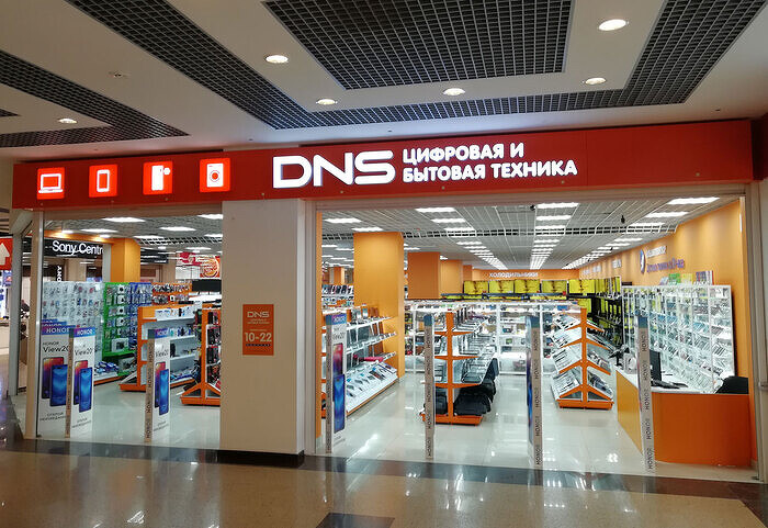 Основатель сети магазинов DNS инвестировал в автоматические шлагбаумы, замки и ворота
