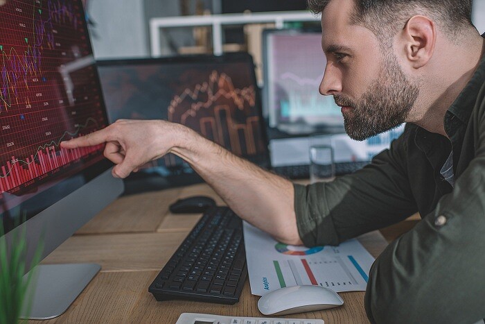 Переходить на Linux рано. Глючная Windows спасла российских сисадминов от инфляции и бедности
