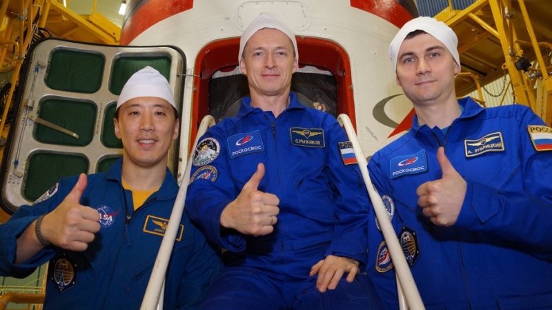 Ким, Рыжиков и Зубрицкий космонавты