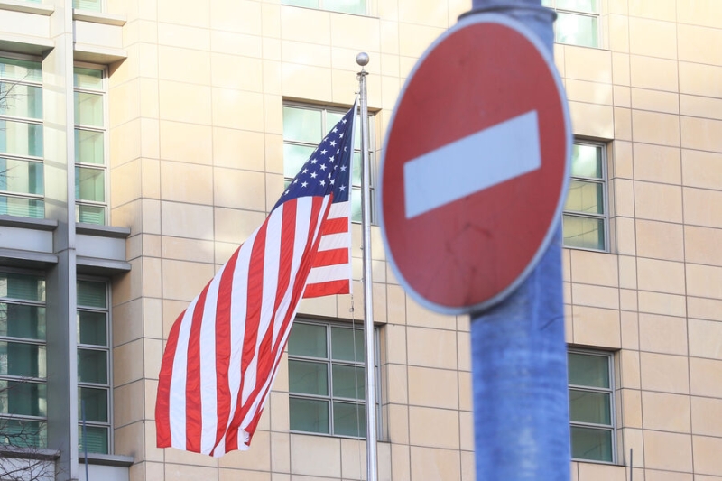 Посольство США в Израиле временно прекратило работу