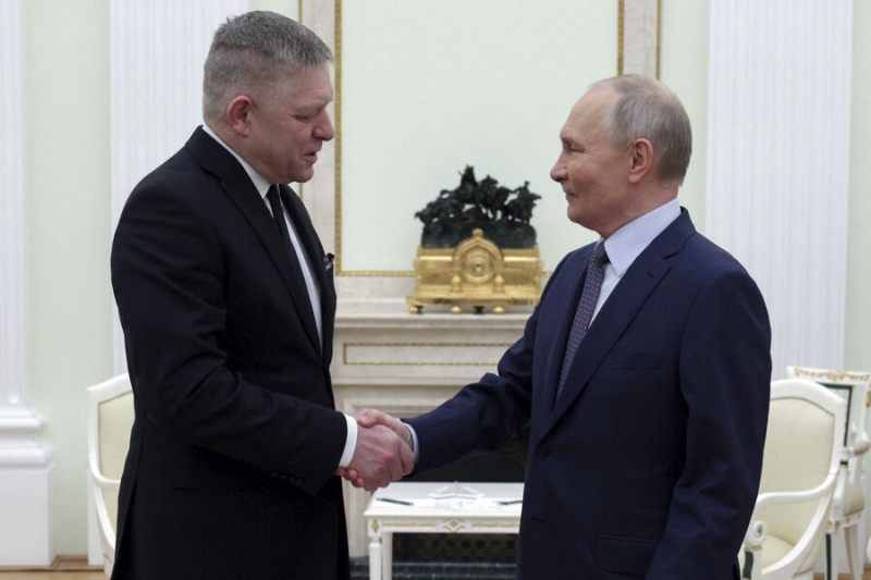 Путин обратил внимание на походку премьер-министра Словакии