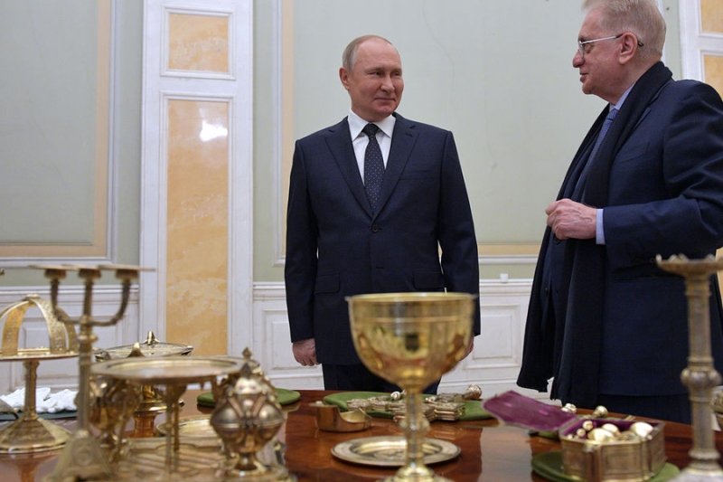 Путин отметил талант руководителя Эрмитажа Михаила Пиотровского
