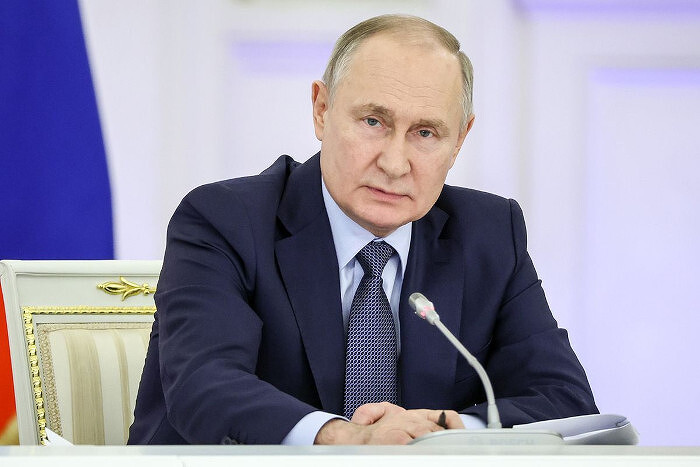 Путин подписал закон об удаленных проверках бизнеса через мобильное приложение