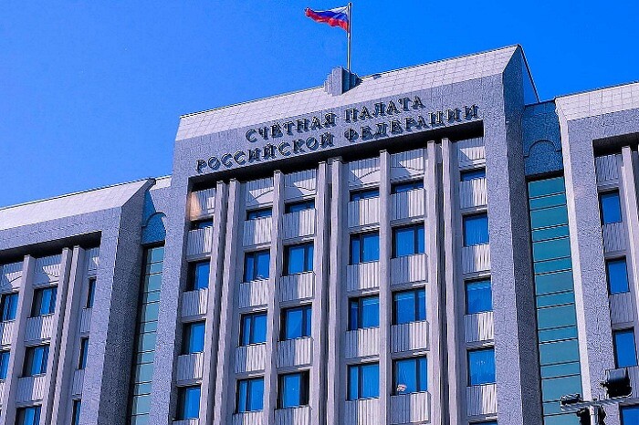 Разоблачив миллиардные траты на посредников при закупке «железа», Счетная палата покупает серверы через «Ростелеком»