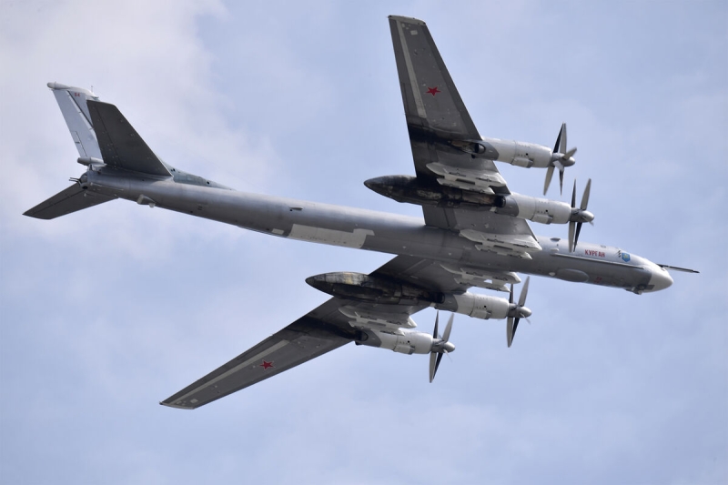 Россия подняла в воздух бомбардировщики Ту-95МС