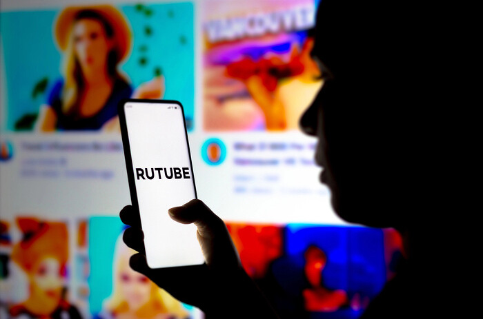 Российский «убийца» Youtube проговорился о готовности работать на старинных серверах «без критических дефектов»